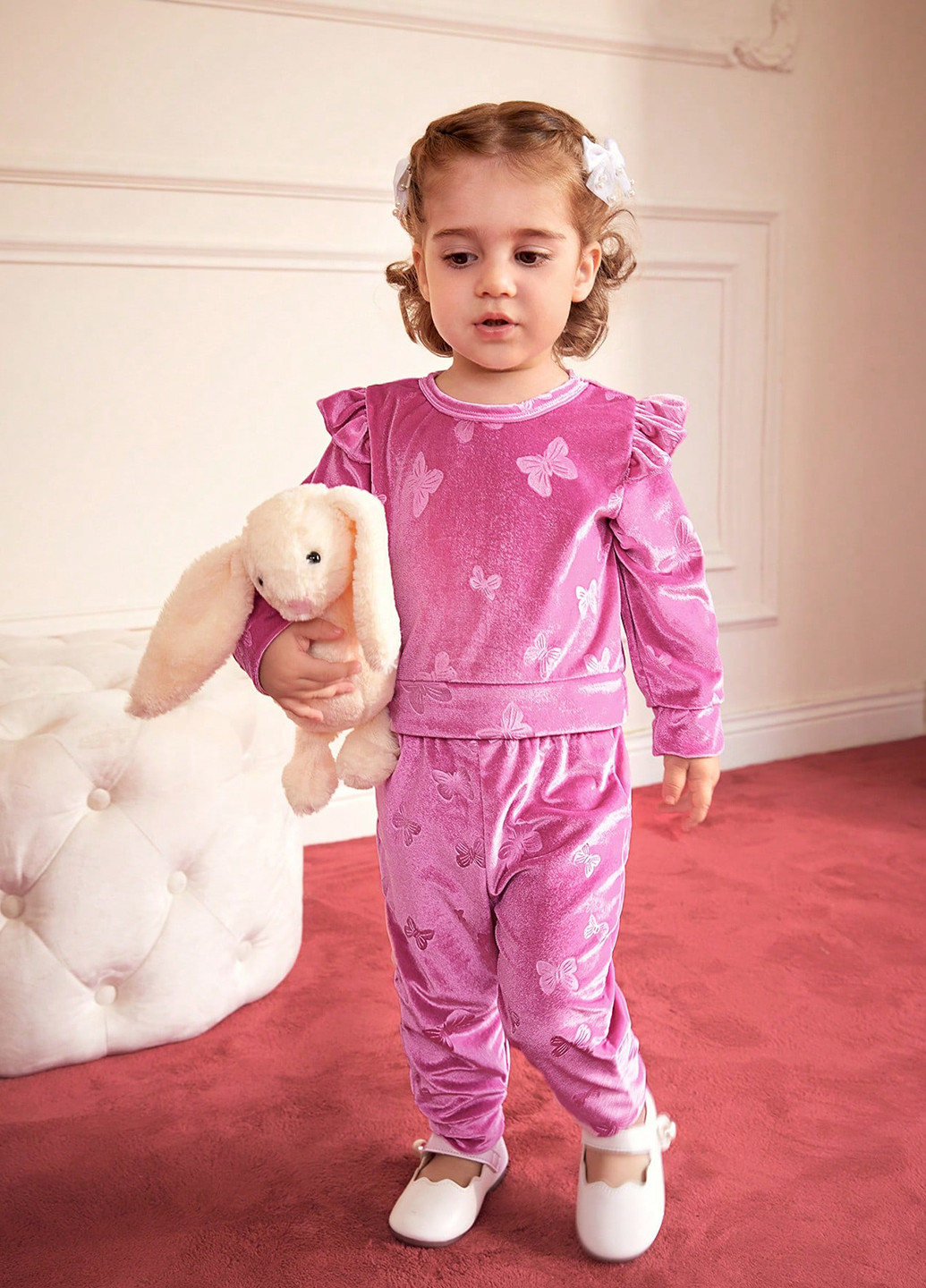 Рожевий демісезонний костюм (світшот, штани) брючний SHEIN