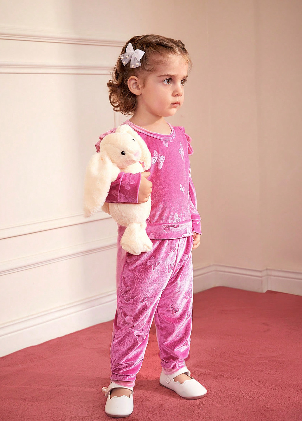 Рожевий демісезонний костюм (світшот, штани) брючний SHEIN