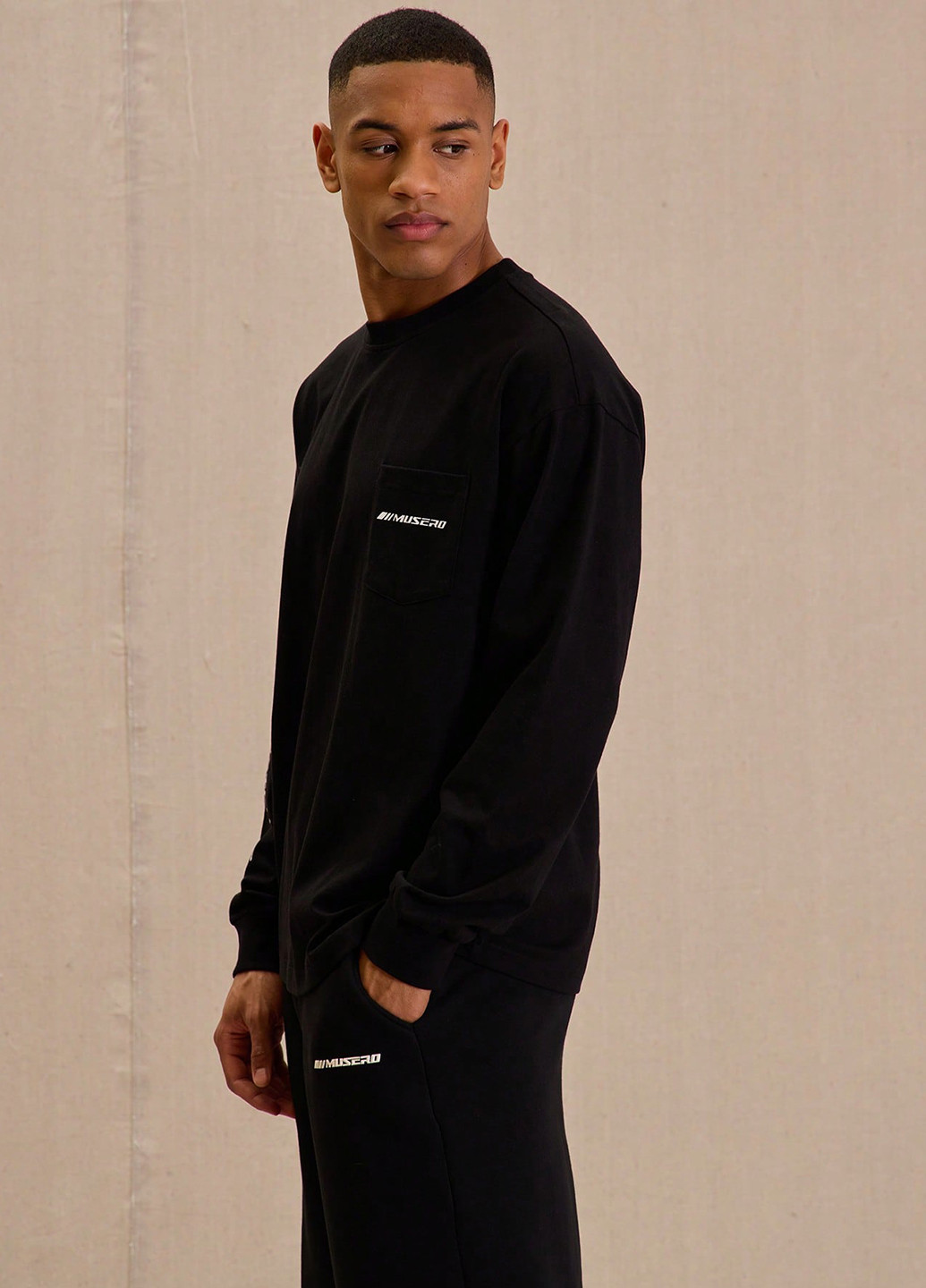 Лонгслів SHEIN напис чорний спортивні, кежуали бавовна