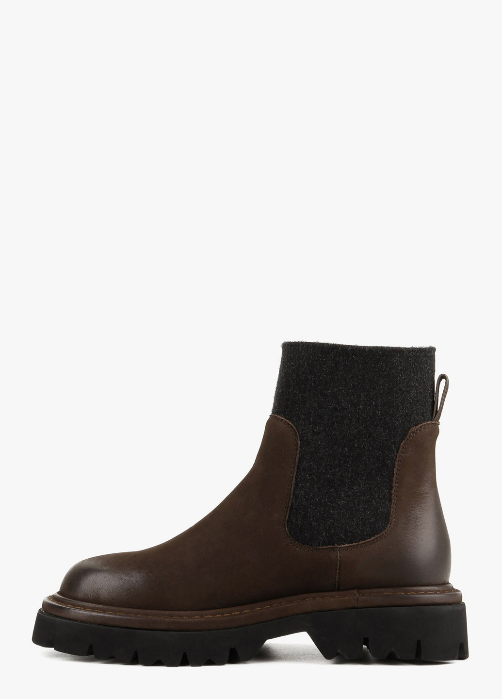 Осенние ботинки челси Le'BERDES без декора из натурального нубука