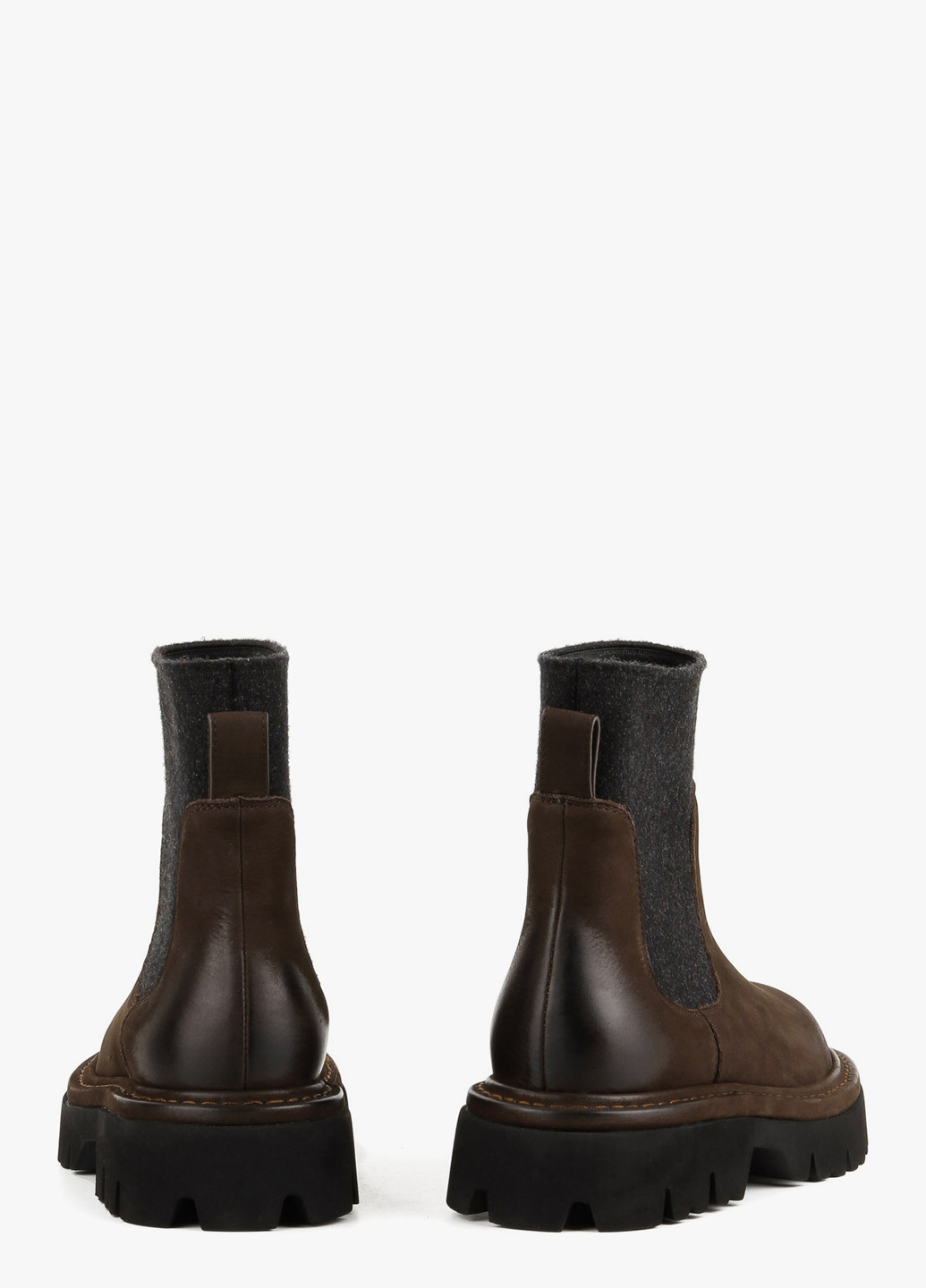 Осенние ботинки челси Le'BERDES без декора из натурального нубука