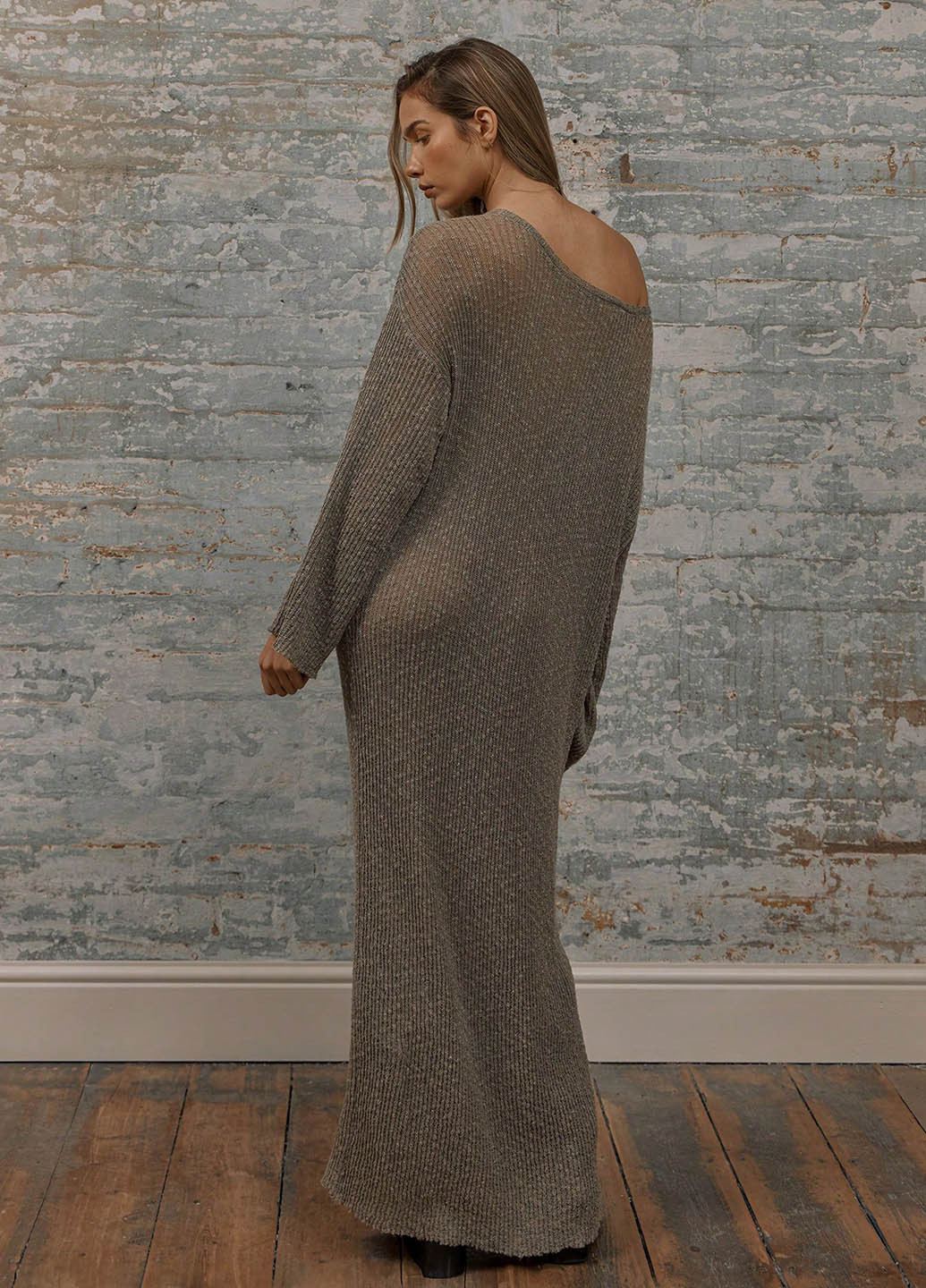 Серо-бежевое кэжуал платье платье-свитер SHEIN меланжевое