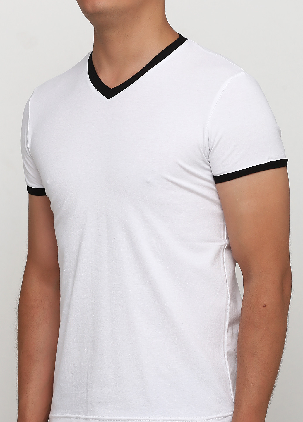 Белая футболка SPORT colleclion