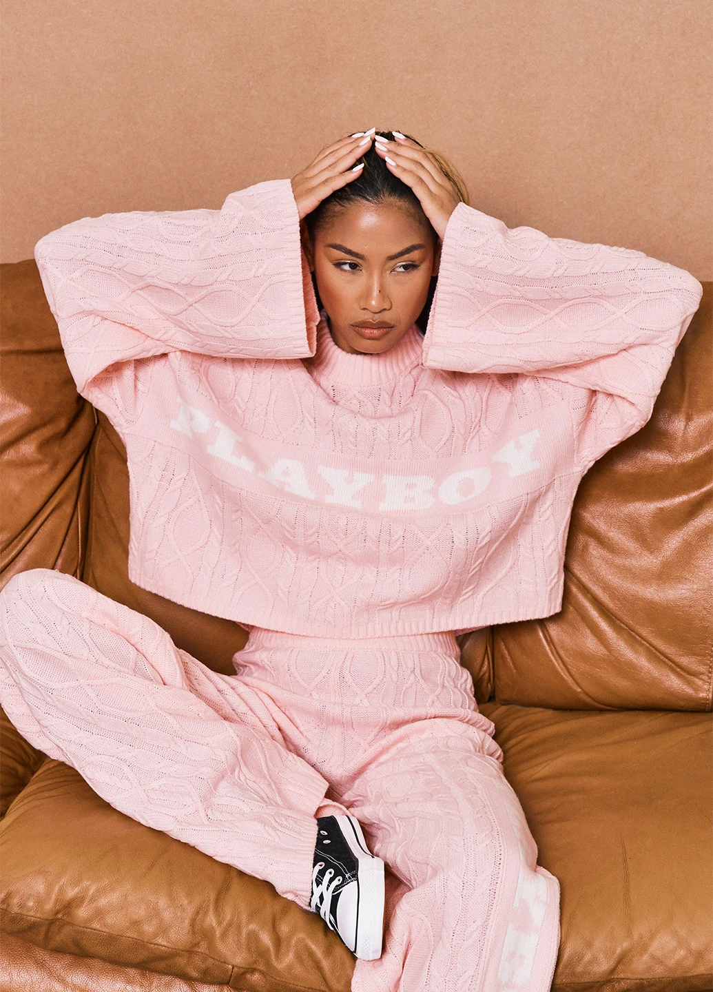 Розовый зимний свитер джемпер Missguided
