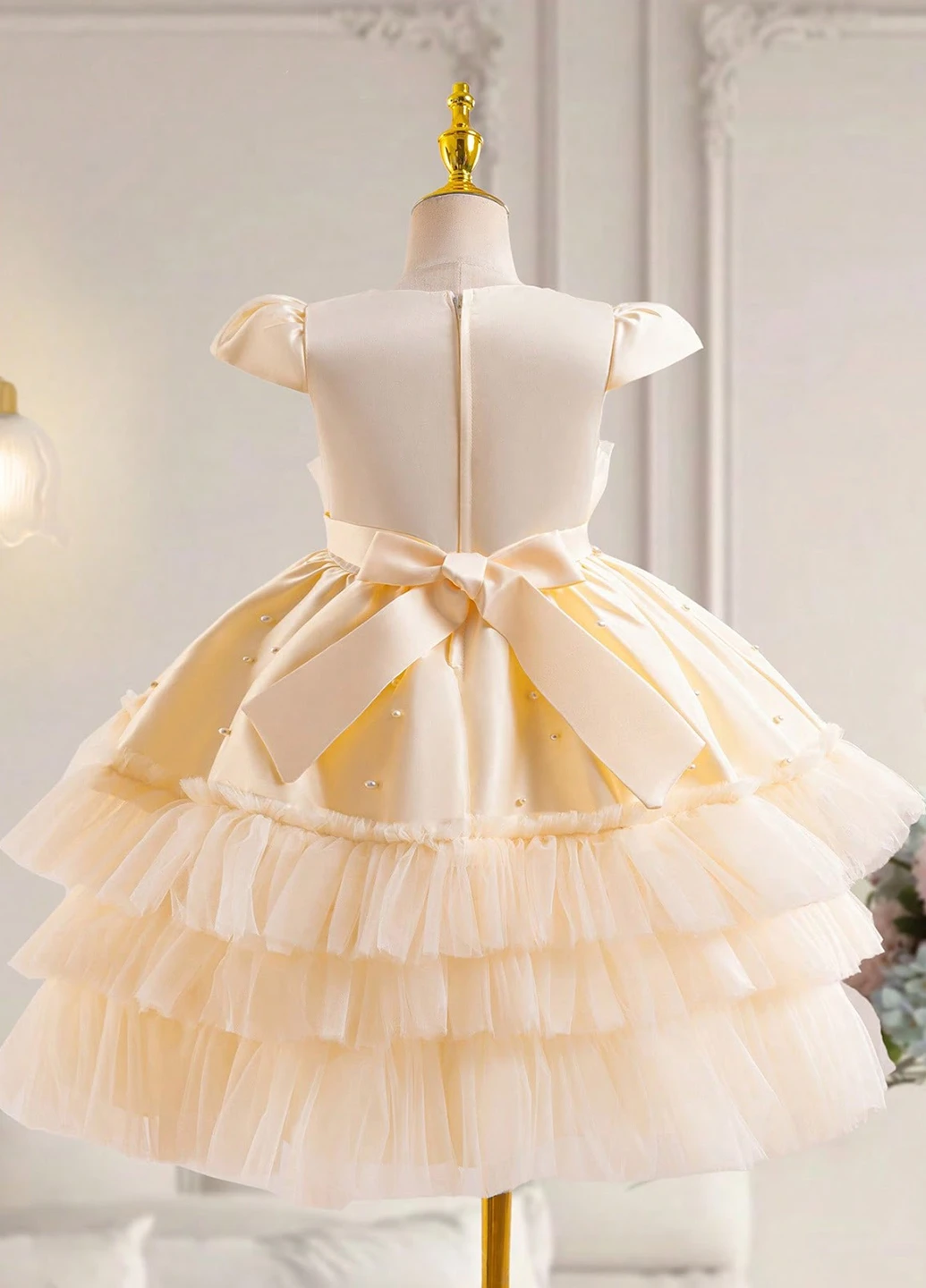 Кремова сукня SHEIN (325115551)