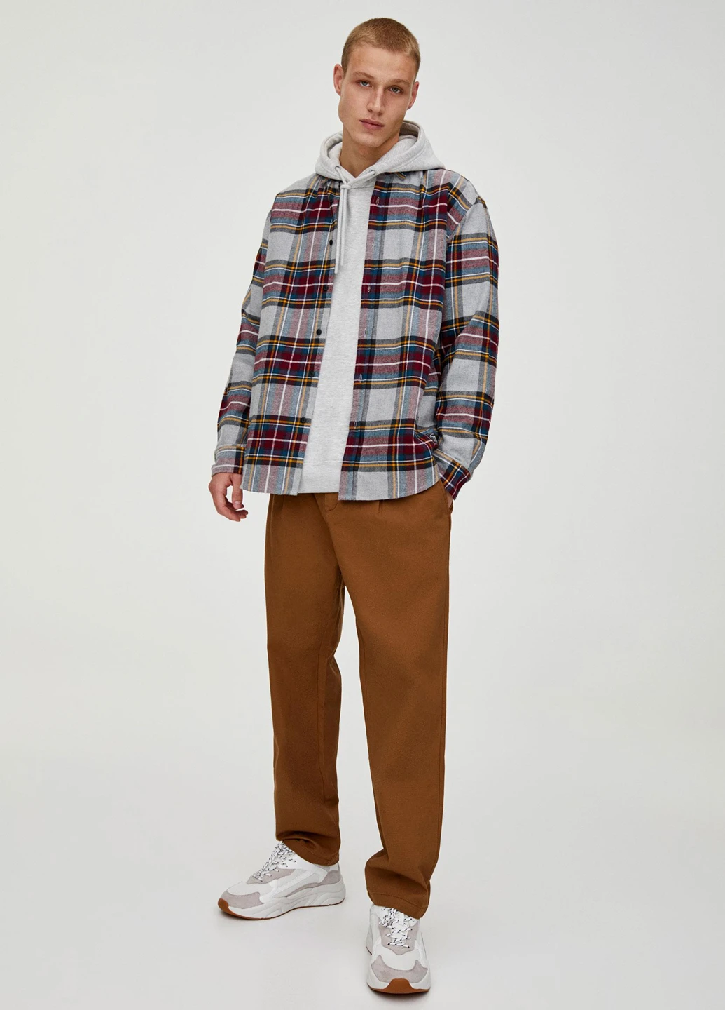 Коричневые кэжуал демисезонные классические брюки Pull & Bear