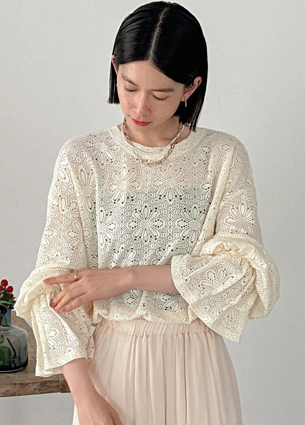 Молочна блуза SHEIN