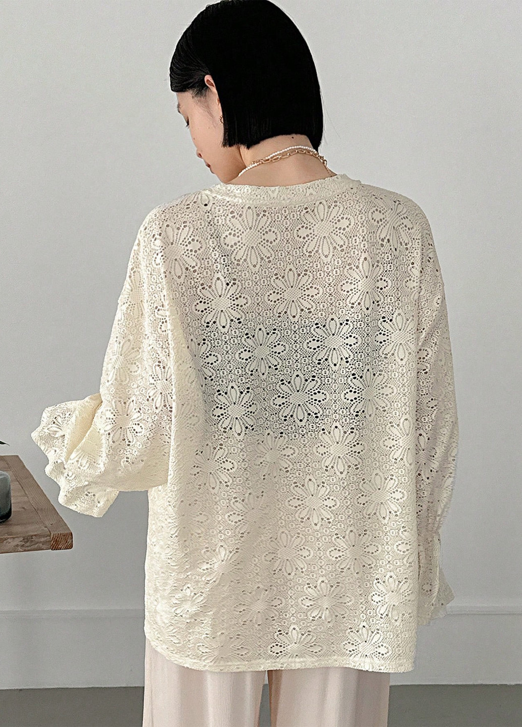 Молочна блуза SHEIN