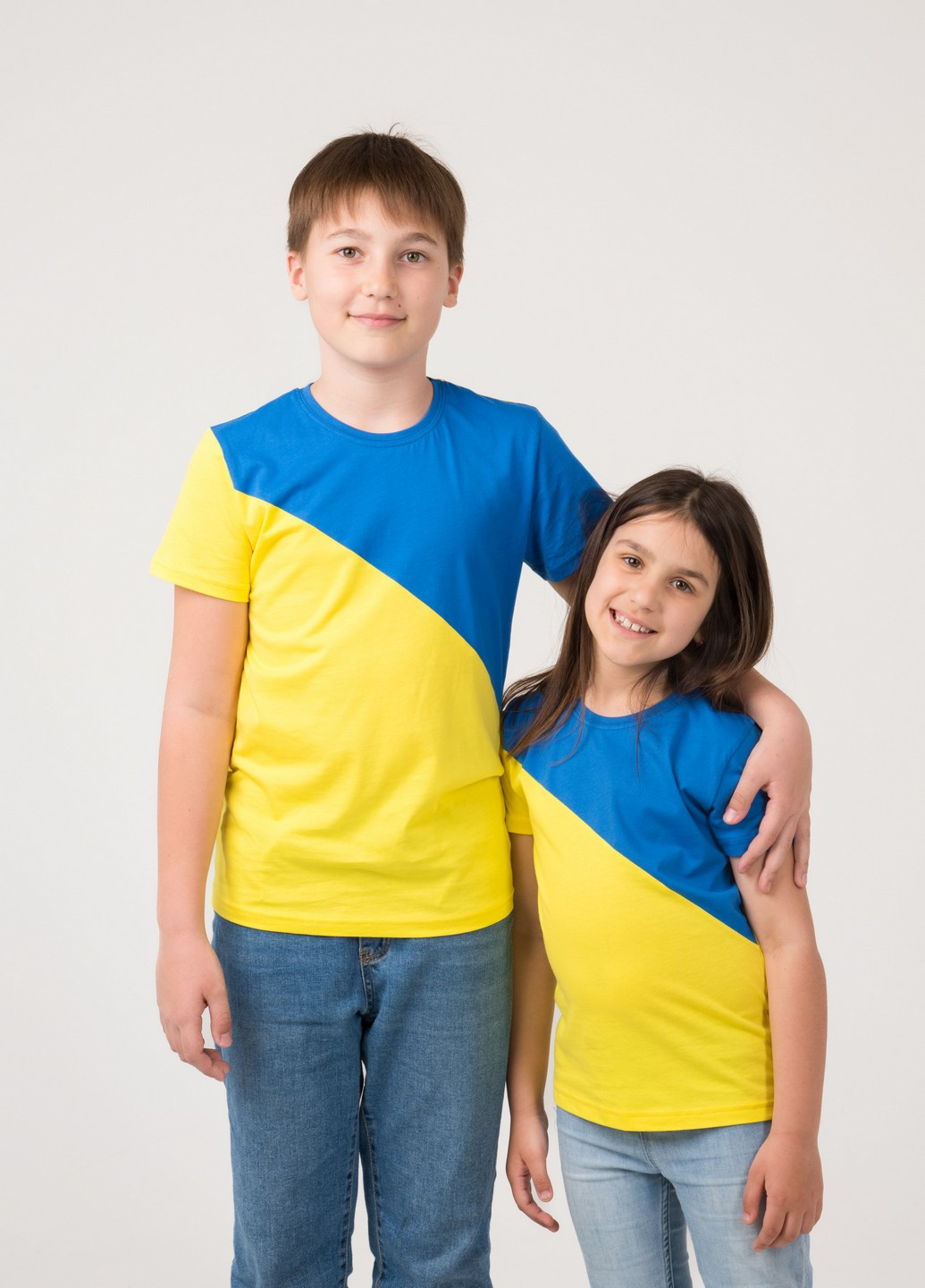 Сине-желтая демисезонная футболка деская Наталюкс 12-3317