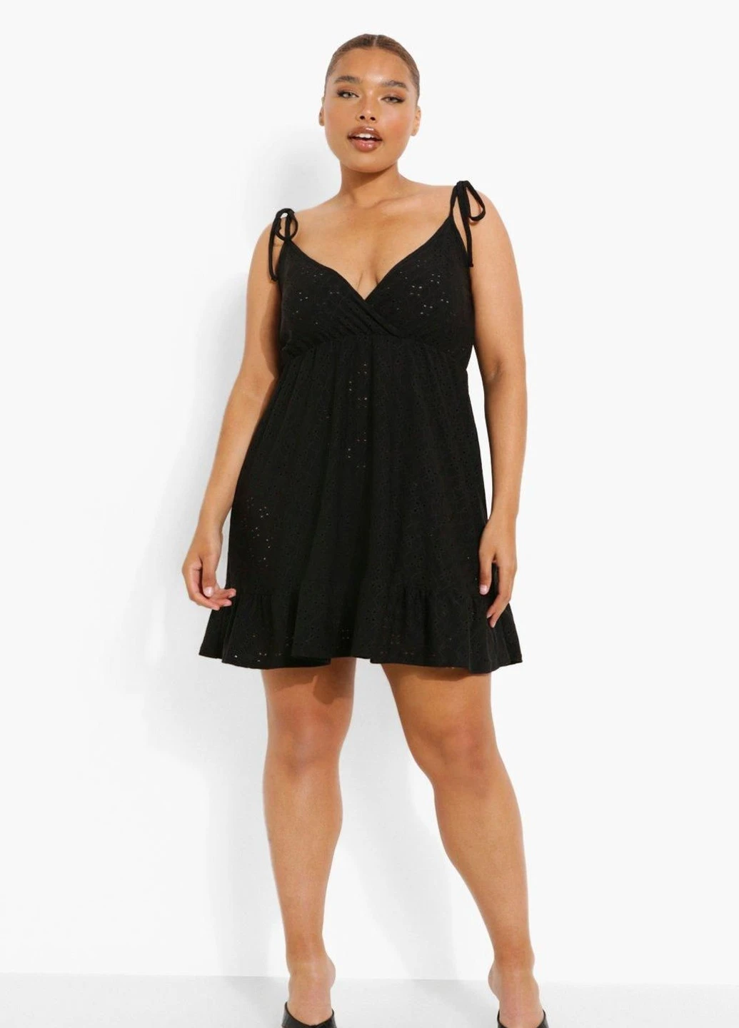 Черное кэжуал платье Boohoo с цветочным принтом