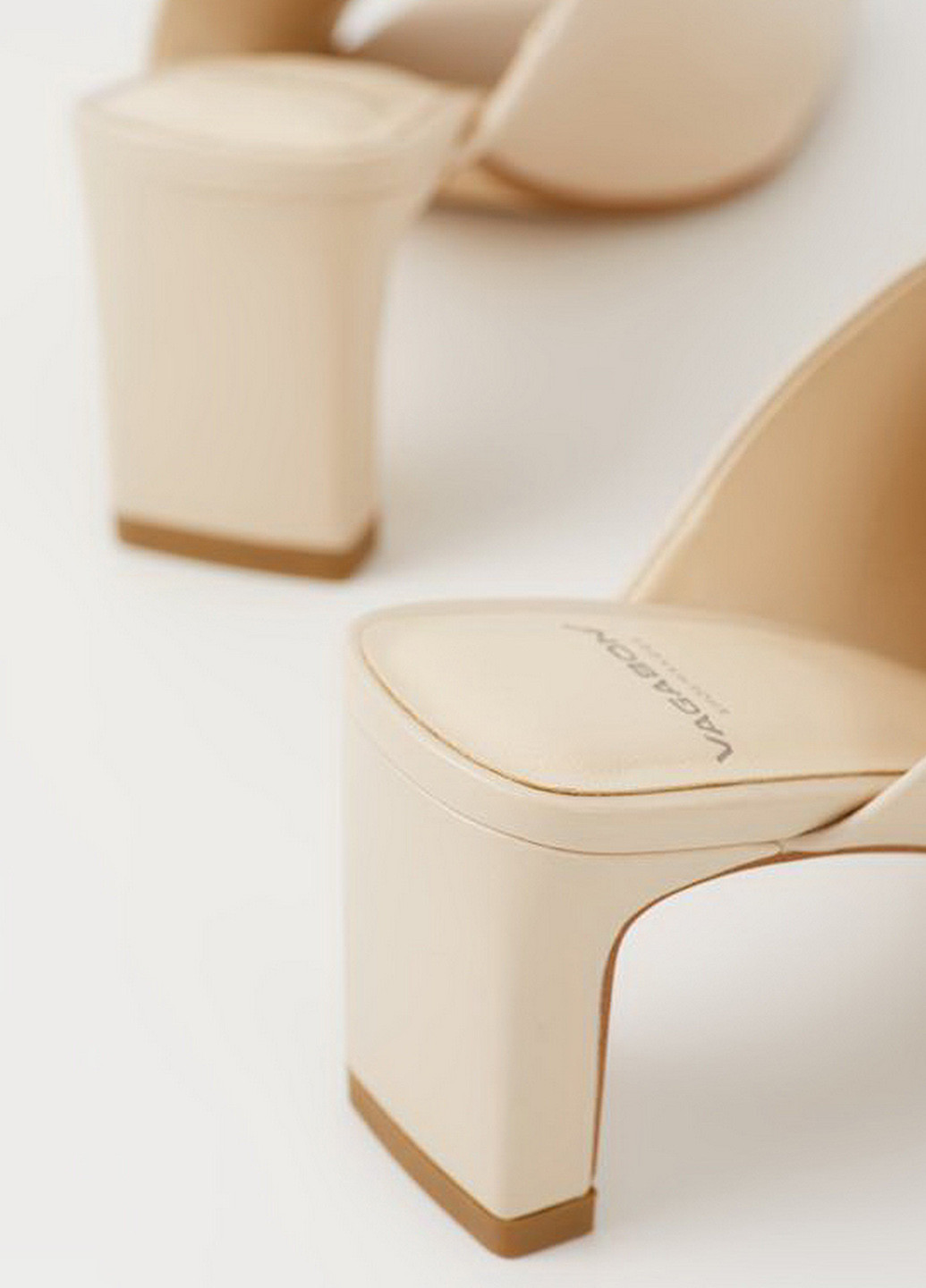 Шльопанці Vagabond (365688708)