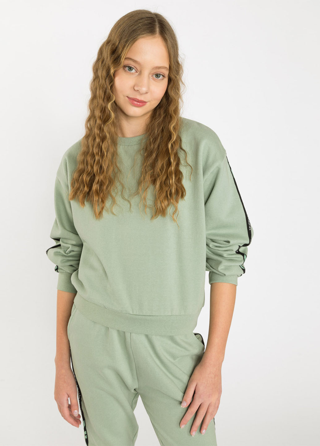 Reporter Young свитшот однотонный светло-зеленый кэжуал хлопок