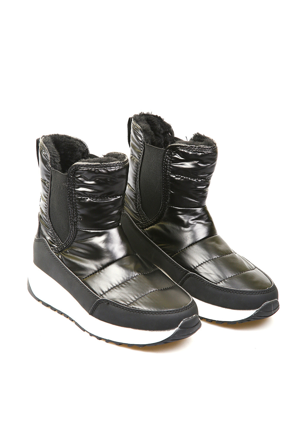 Черные дутики No Brand с белой подошвой