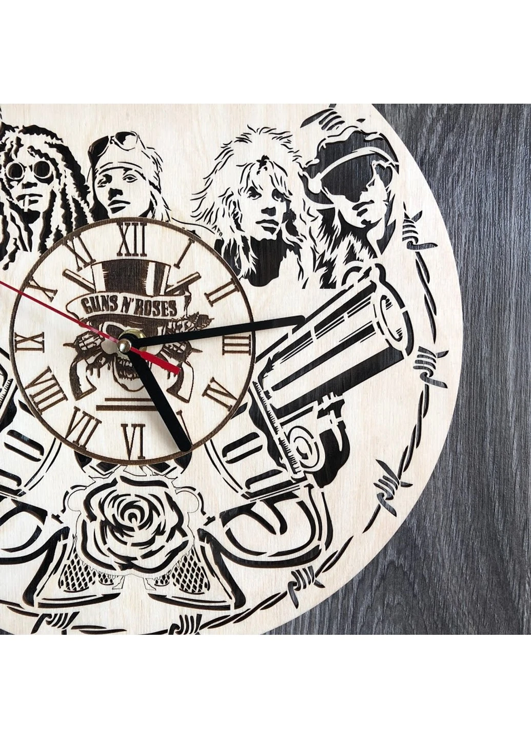 Концептуальний настінний годинник в інтер`р "Guns N` Roses" 7Arts (253566964)