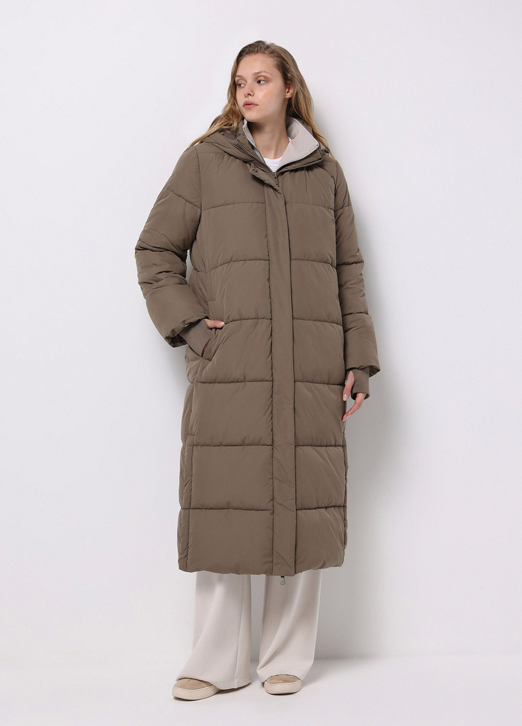 Коричнева зимня куртка куртка-пальто Colin's