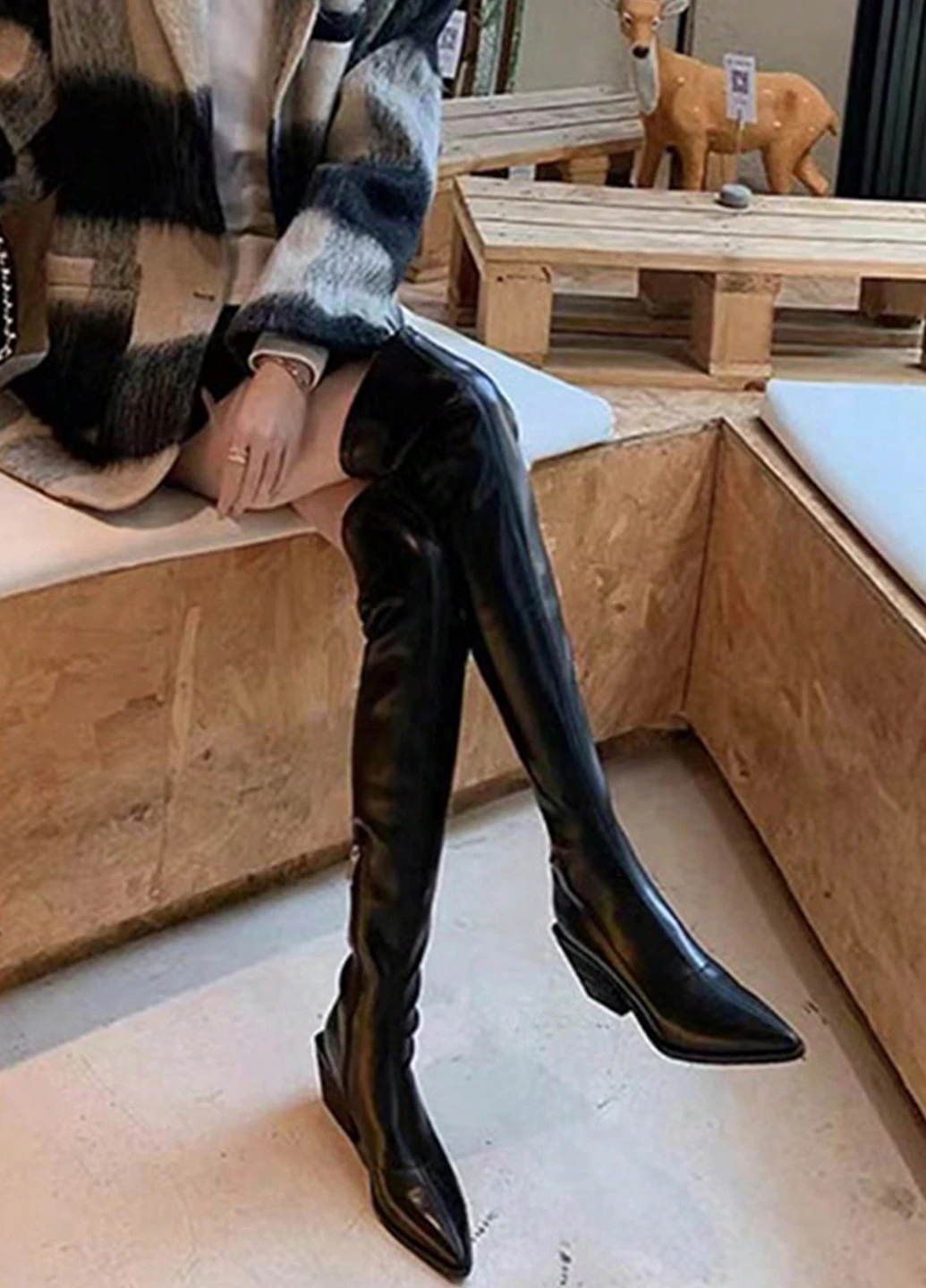 Черные осенние ботфорты SHEIN