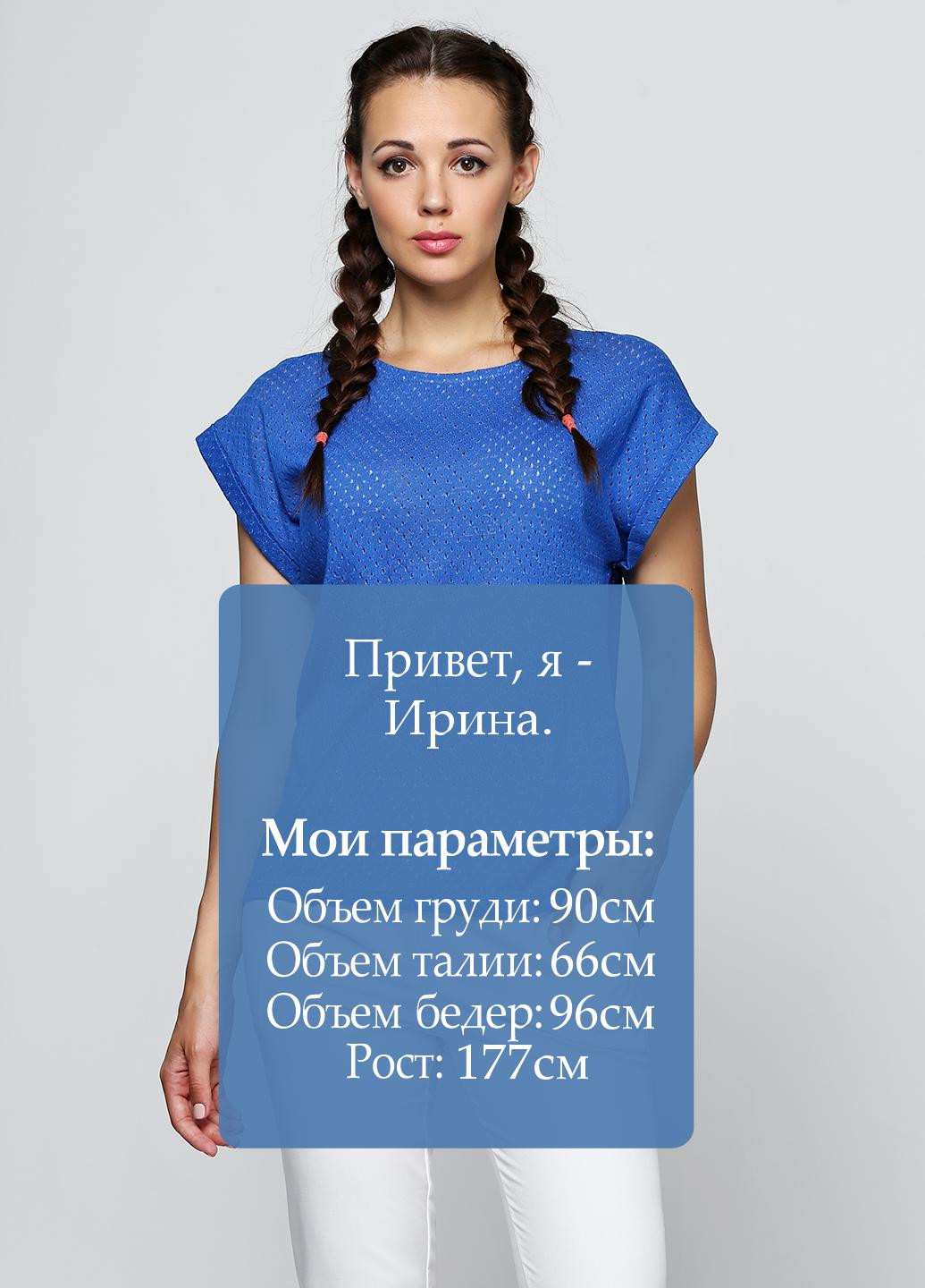 Синяя летняя футболка Kristina Mamedova