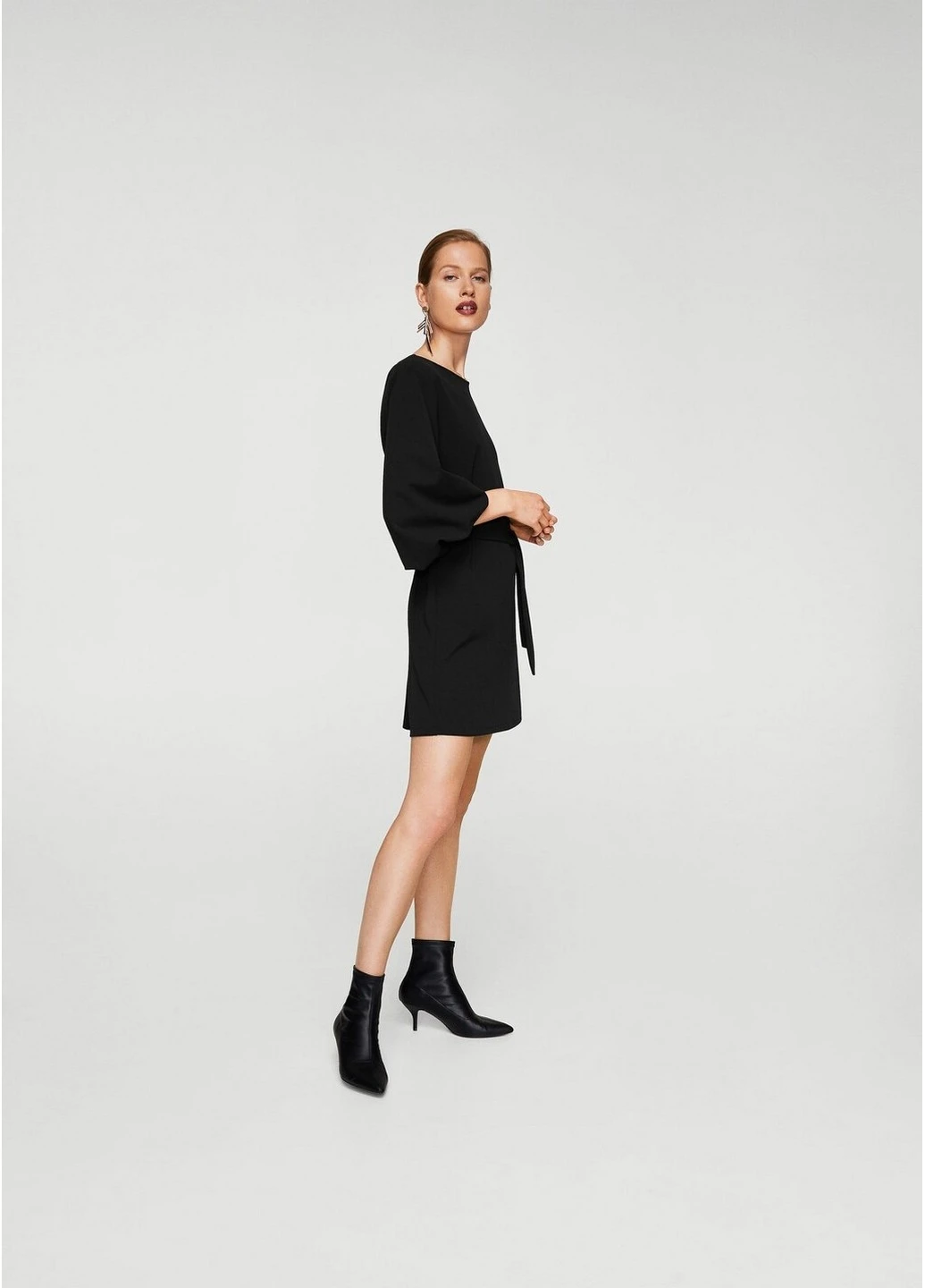 Черное кэжуал платье Mango однотонное