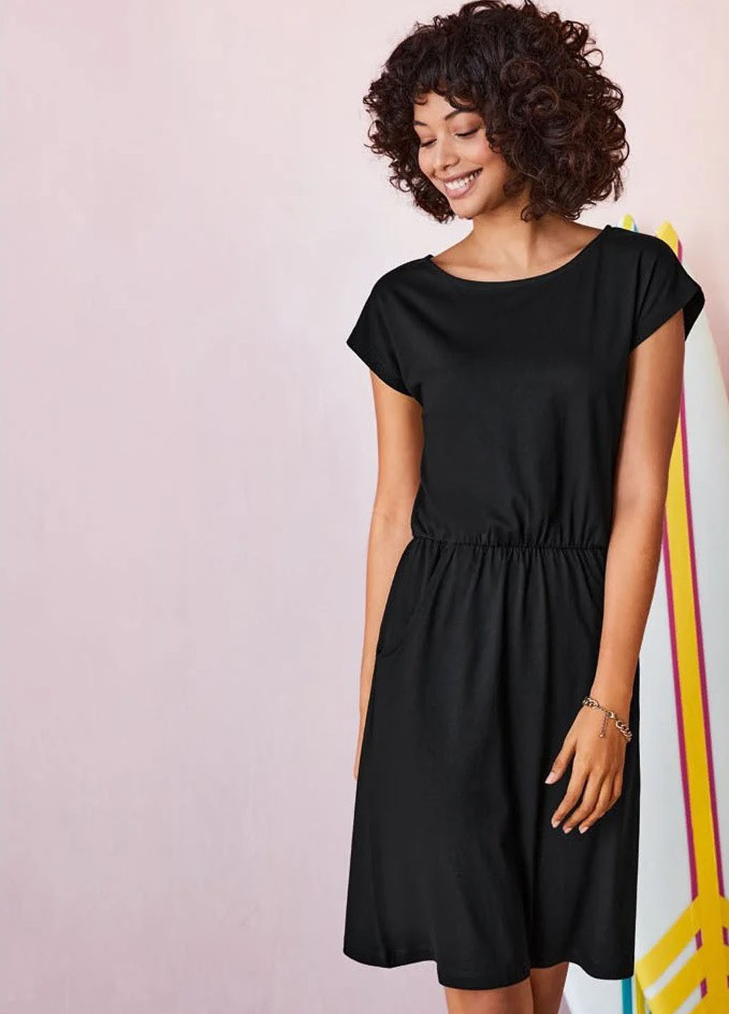 Черное кэжуал платье платье-футболка Esmara однотонное