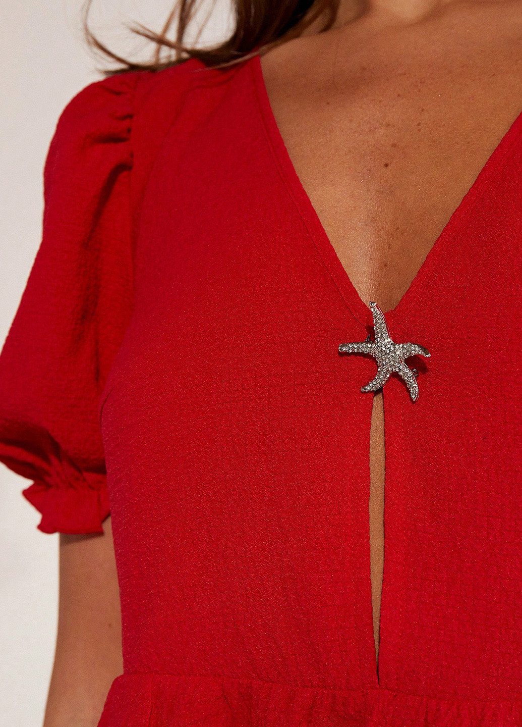 Червона блуза з баскою SHEIN