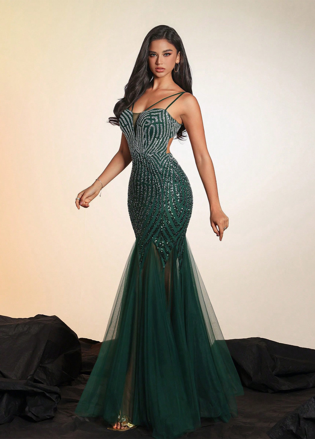 Темно-зелена вечірня сукня з відкритою спиною SHEIN однотонна