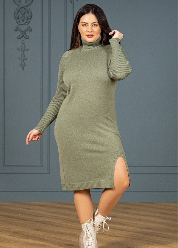 Оливкова кежуал в'язане плаття "софі" - оливковий - size + Prima Fashion Knit однотонна