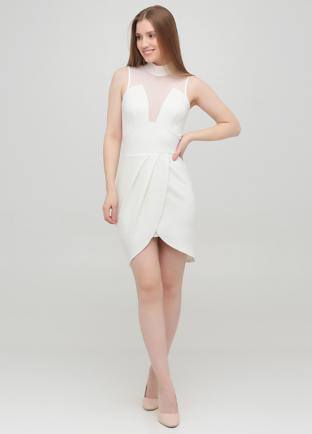 Белое коктейльное платье футляр Tfnc однотонное