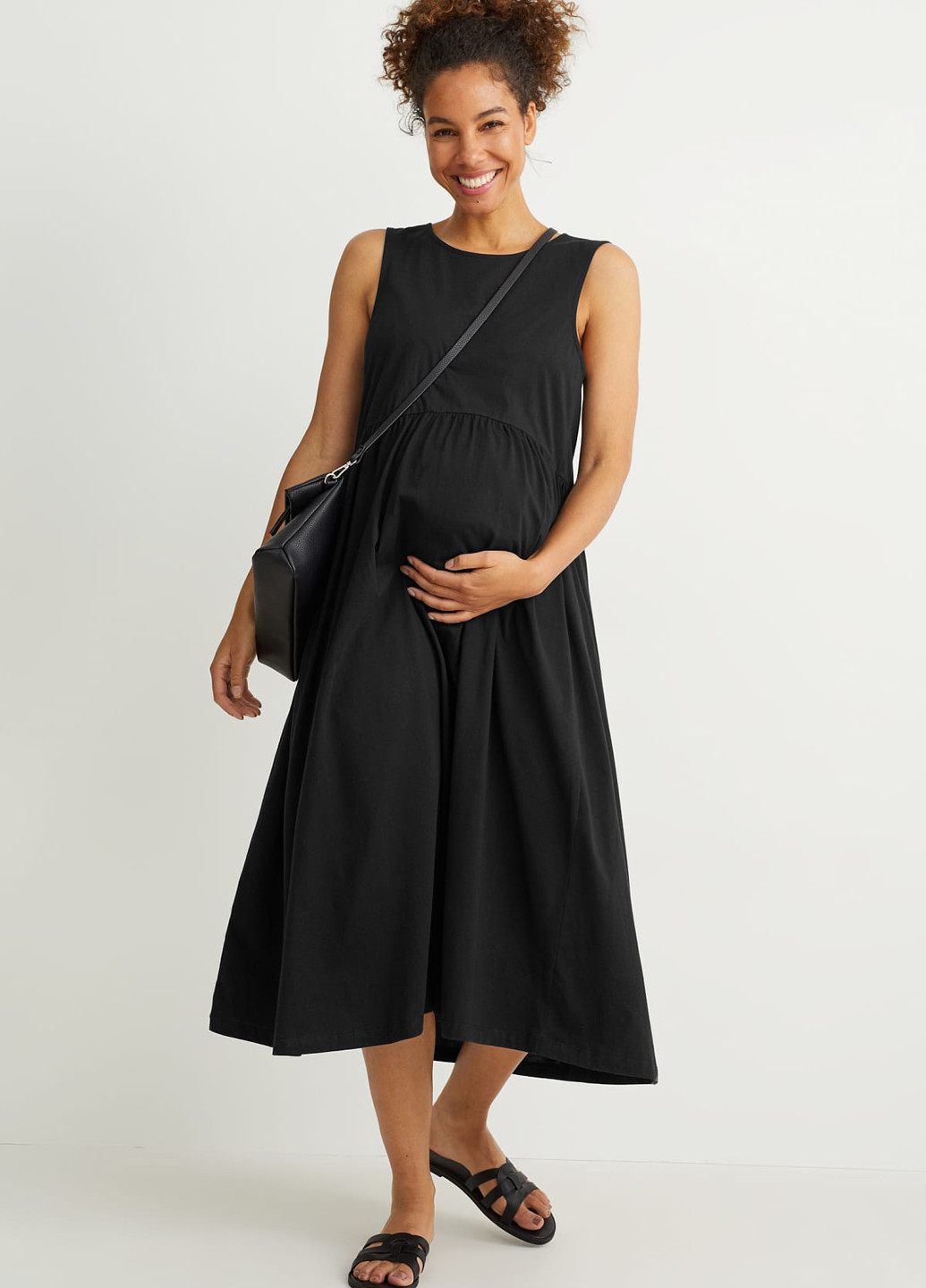 Черное кэжуал платье для беременных а-силуэт C&A однотонное