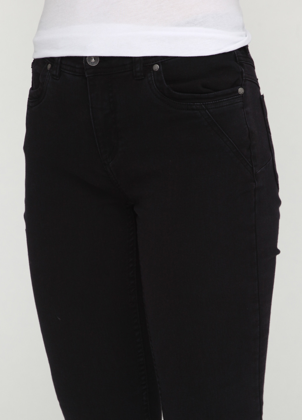 Черные демисезонные джинсы Jensen