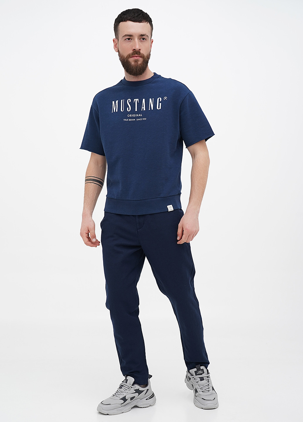 Темно-синие кэжуал летние зауженные брюки Mustang