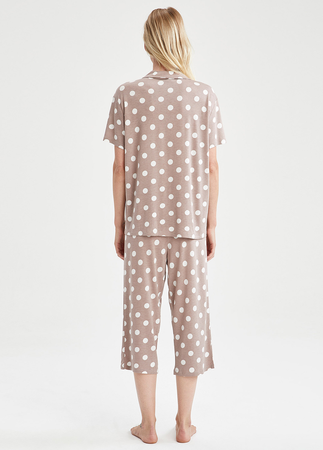 Светло-коричневая всесезон пижама (рубашка, бриджи) рубашка + бриджи DeFacto