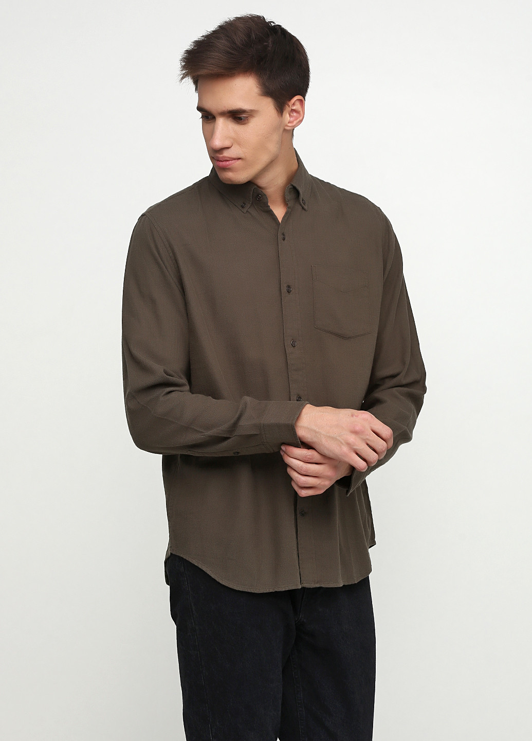 Оливковковая (хаки) кэжуал рубашка однотонная Gap с длинным рукавом