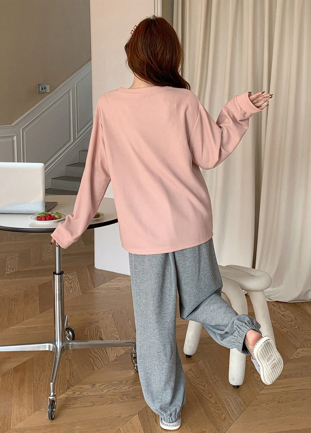 Комбинированная всесезон пижама (свитшот, брюки) свитшот + брюки SHEIN