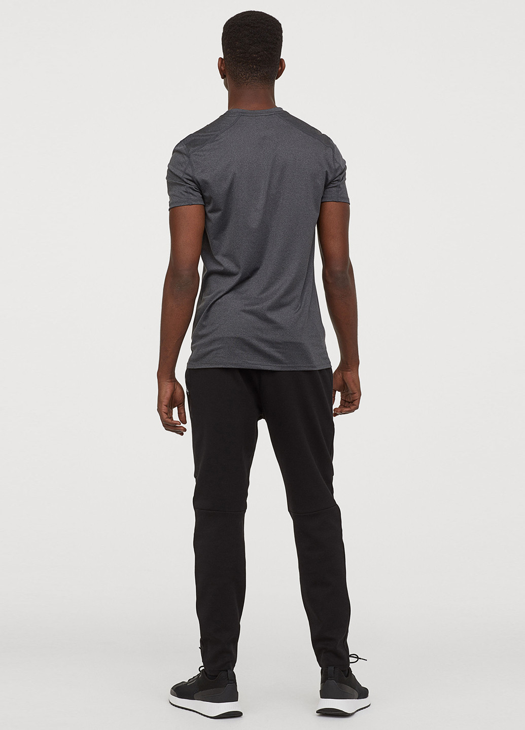 Черные спортивные демисезонные зауженные брюки H&M