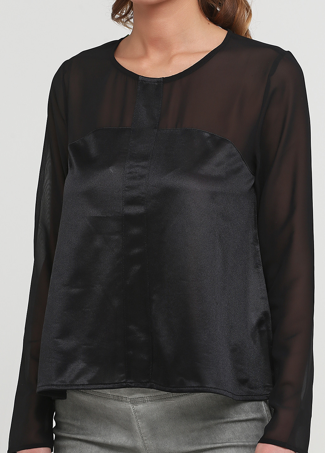 Чорна демісезонна блуза Heine