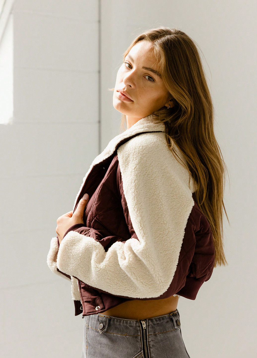 Бордова демісезонна куртка SHEIN