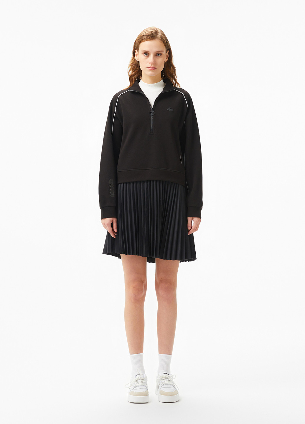 Чорна кежуал сукня плісована Lacoste однотонна