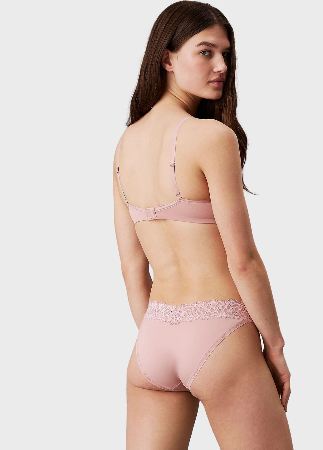 Розовый балконет бюстгальтер Calvin Klein с косточками полиамид