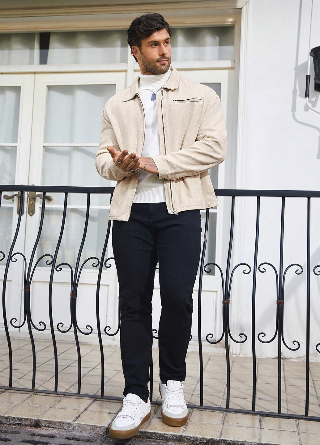 Светло-бежевая зимняя куртка SHEIN