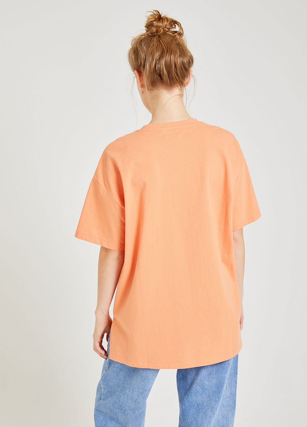 Оранжевая летняя футболка SELA