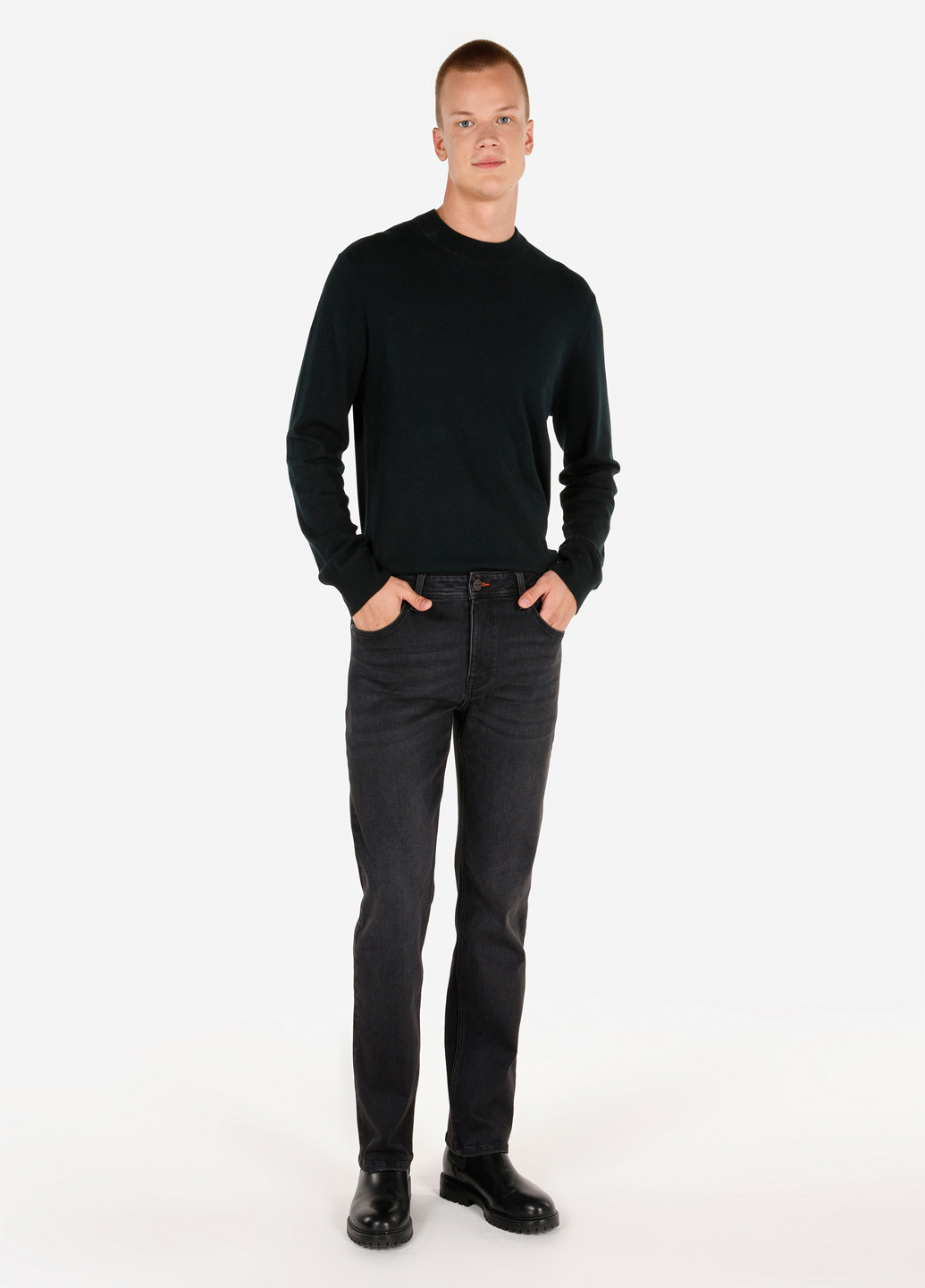 Черный зимний джемпер джемпер Colin's