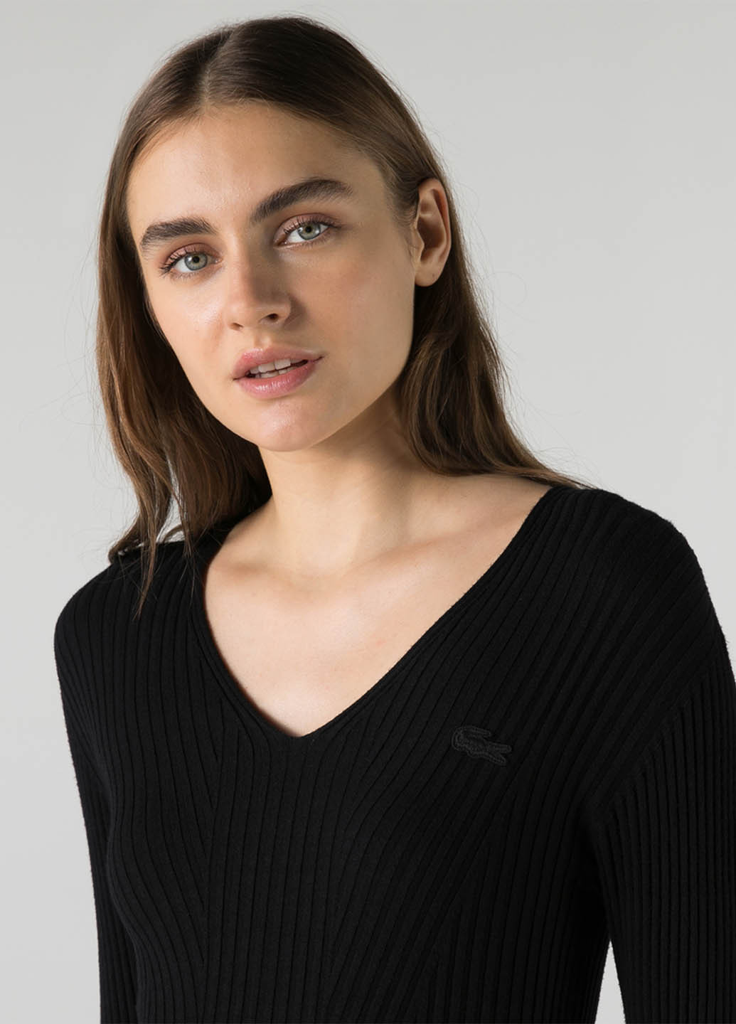 Черный демисезонный пуловер пуловер Lacoste