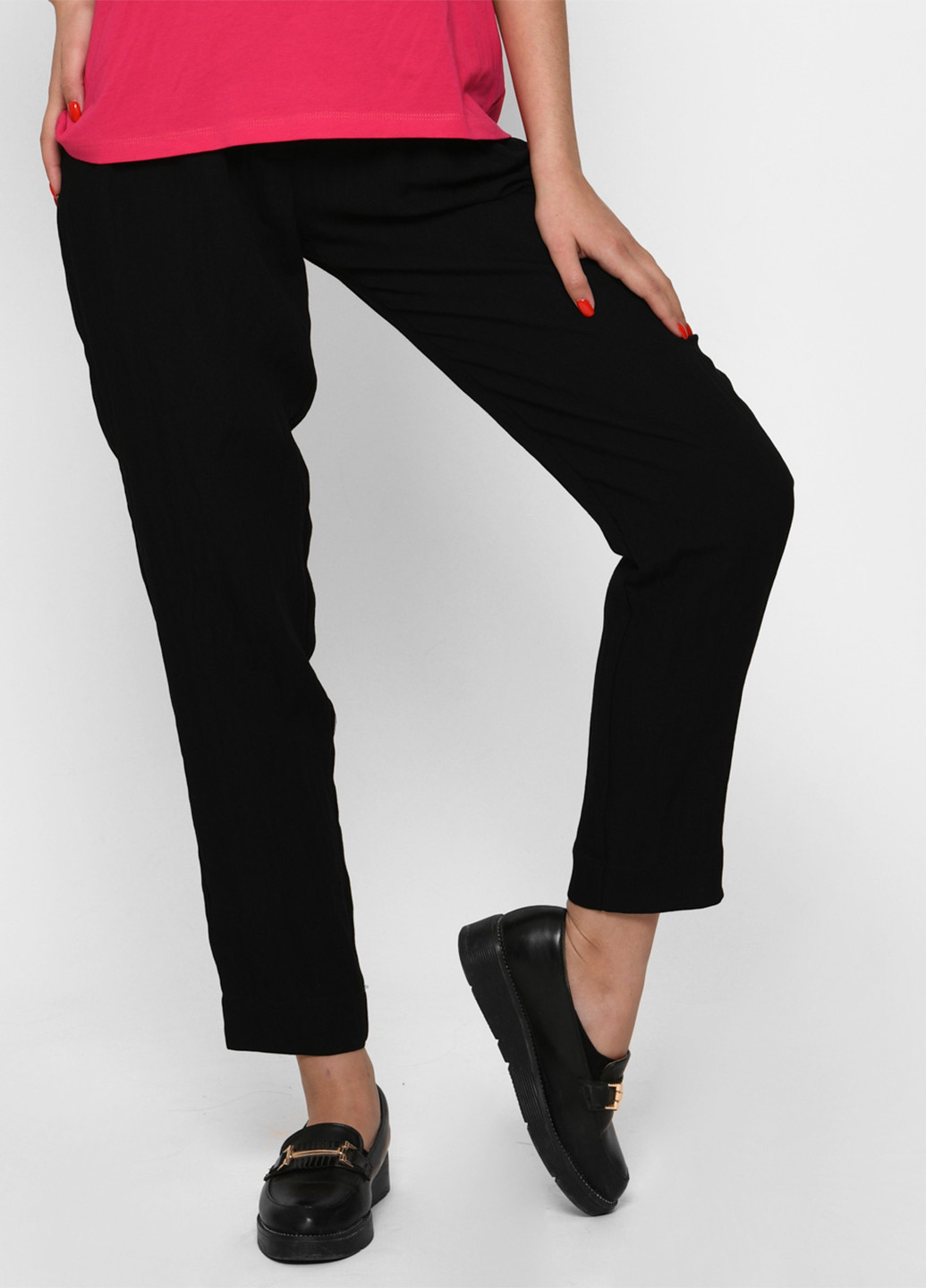 Черные кэжуал демисезонные прямые, укороченные брюки Carica