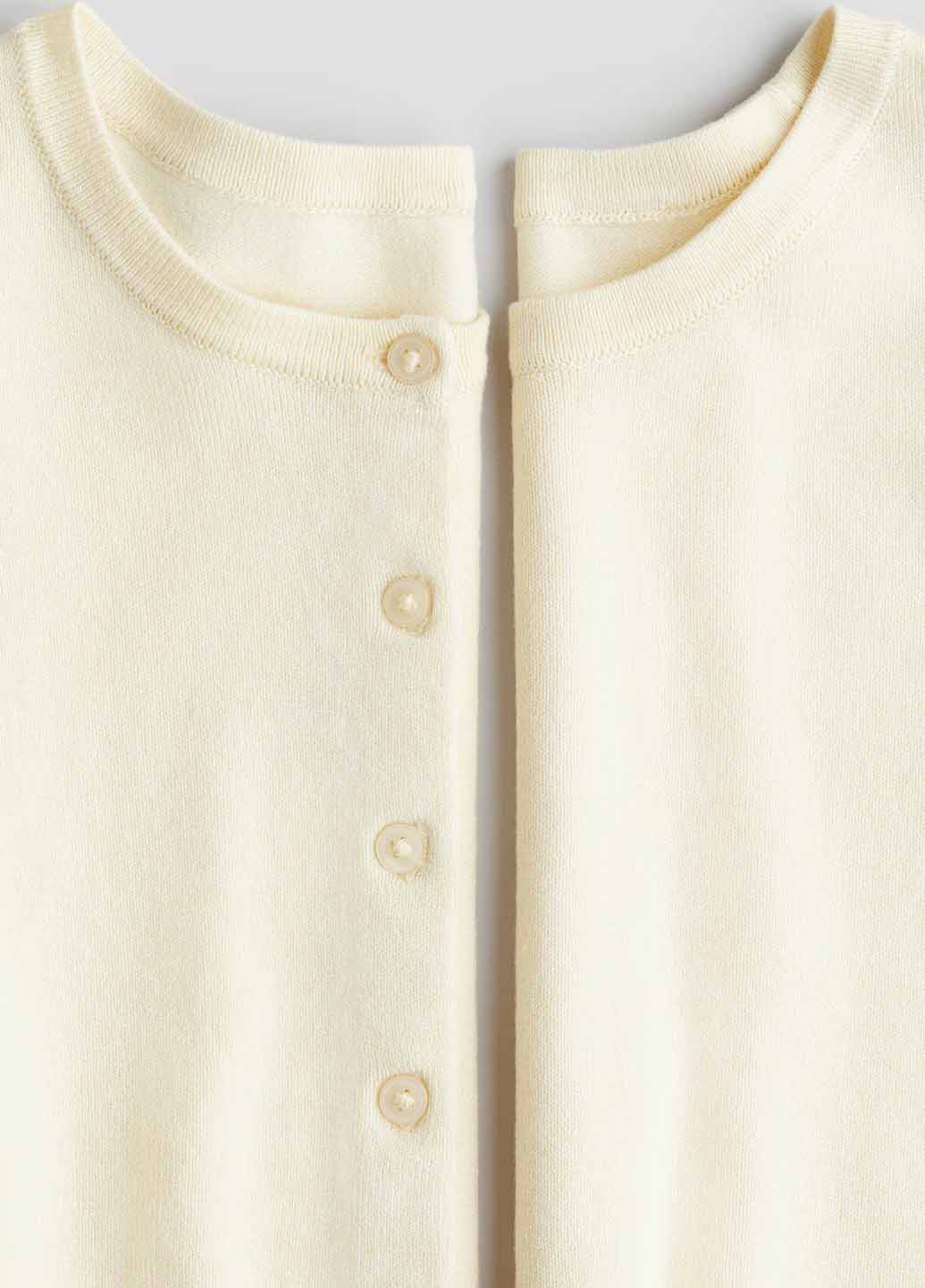 Кремовый демисезонный комплект (кардиган, футболка) H&M