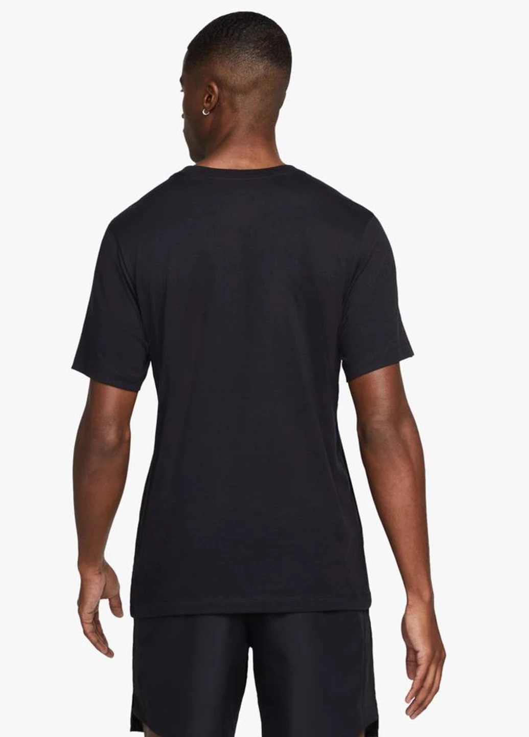 Чорна футболка db5589-010 Nike Dri-FIT