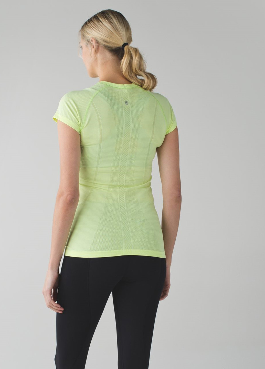 Футболка Lululemon Athletica - (349512387)