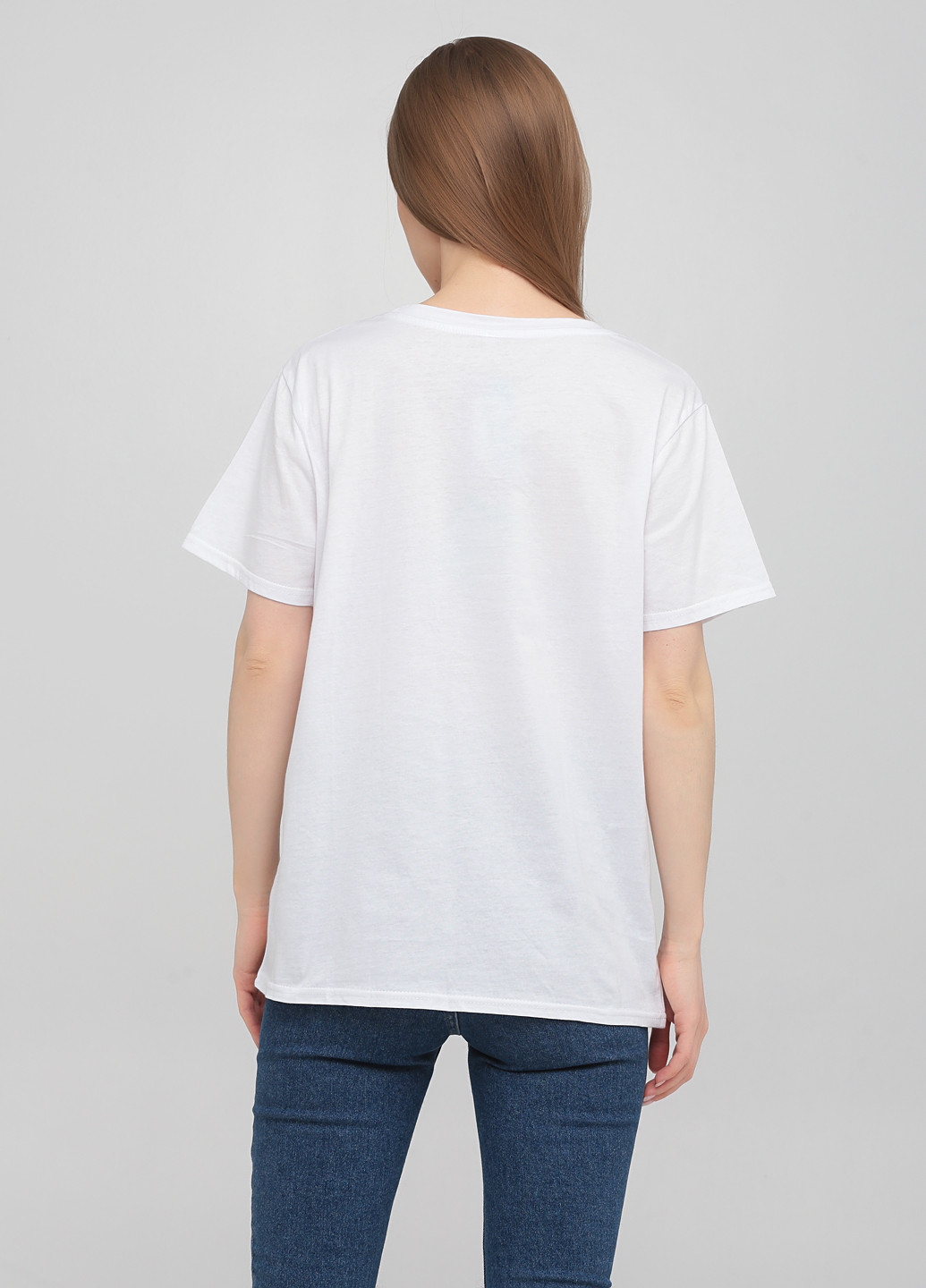 Белая летняя футболка SHEIN