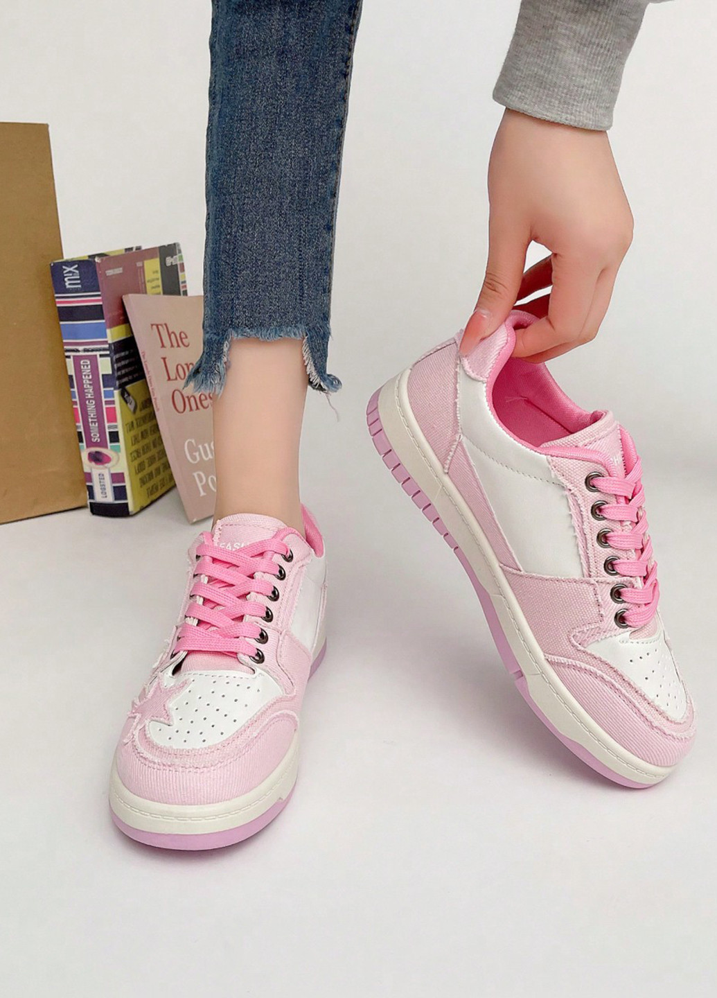 Цветные кроссовки SHEIN