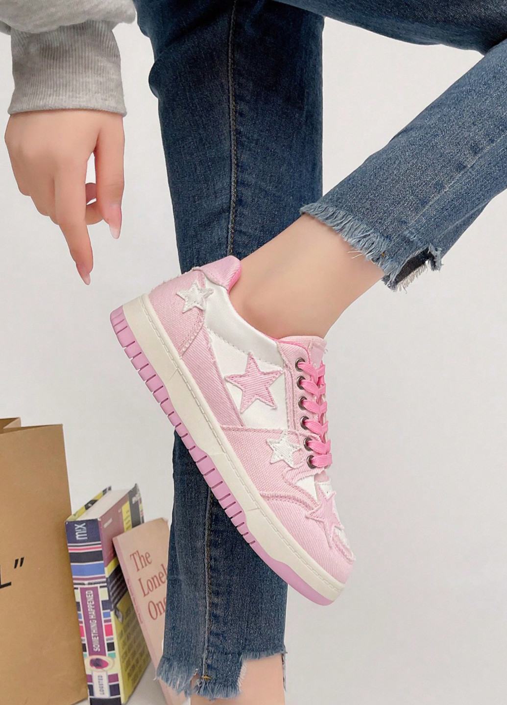 Цветные кроссовки SHEIN