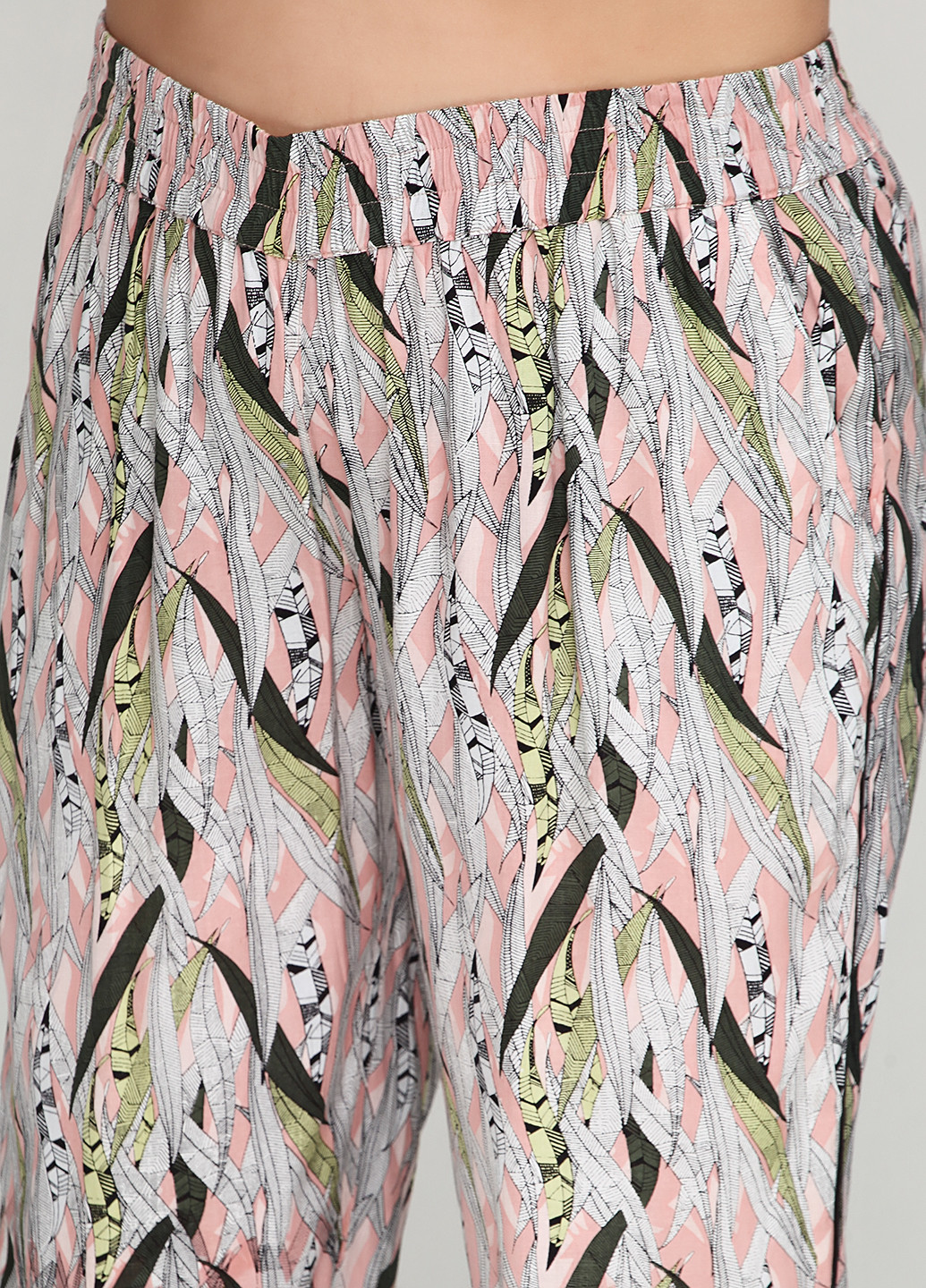 Костюм (блуза, брюки) Adia Fashion брючный рисунок молочный кэжуал